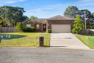 212 Sierra Cove, Austin, AR 72007