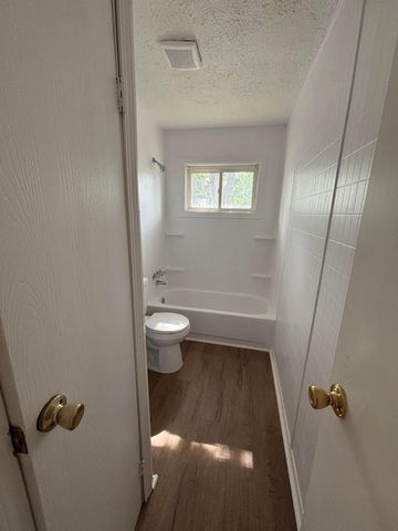 1601 Eastfield Drive N, Columbus, OH 43223