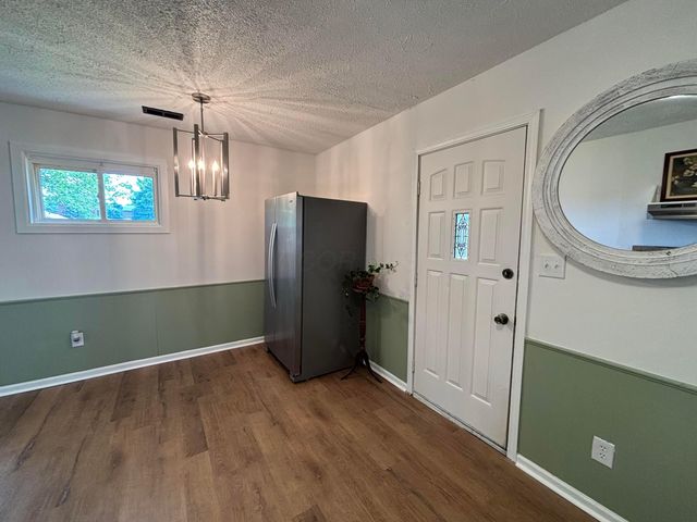 1601 Eastfield Drive N, Columbus, OH 43223