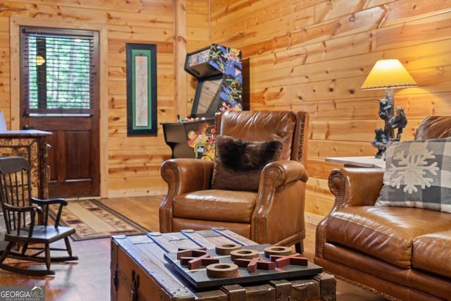 60 Clubhouse Court, Ellijay, GA 30536