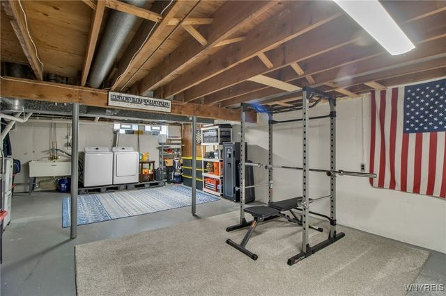 188 Dover Drive, West Seneca, NY 14224