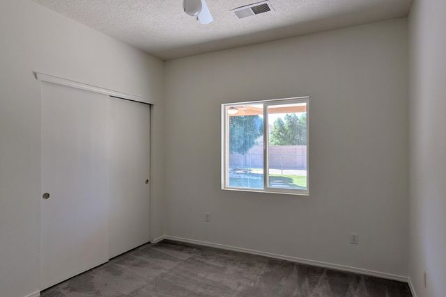 7604 Calle Armonia NE, Albuquerque, NM 87113