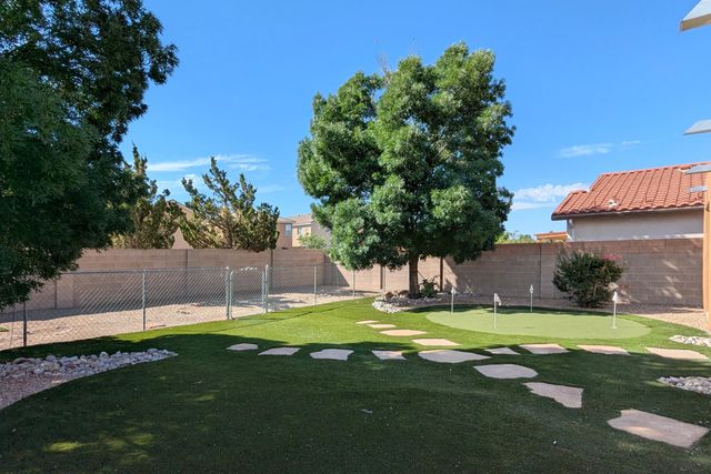 7604 Calle Armonia NE, Albuquerque, NM 87113