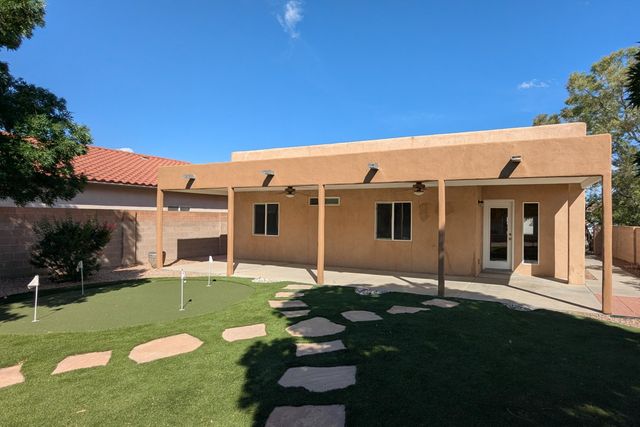 7604 Calle Armonia NE, Albuquerque, NM 87113