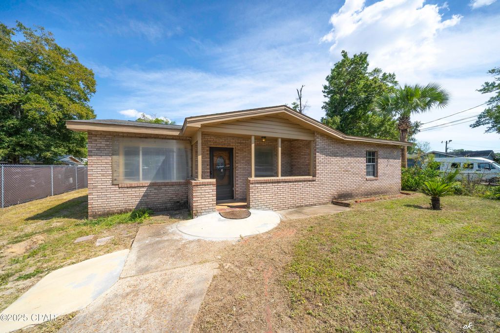 1522 Fountain Avenue, Panama City, FL 32405