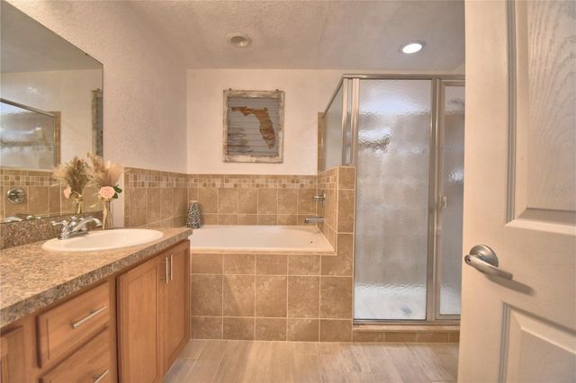 4970 MANDOLIN COURT, Winter Haven, FL 33884