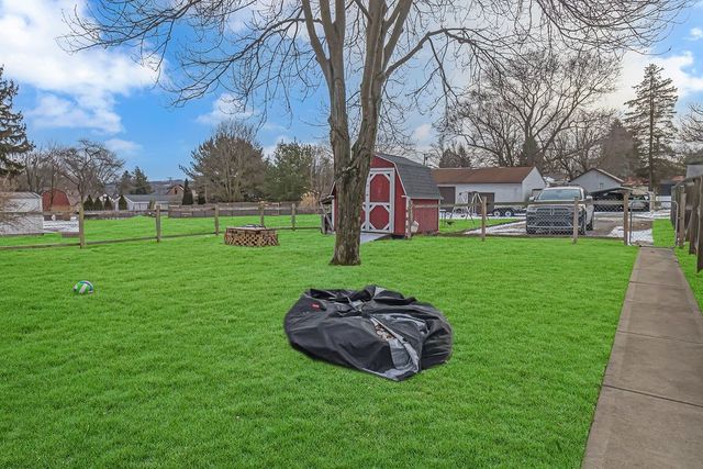 221 1ST Street, Brighton Twp, PA 15009