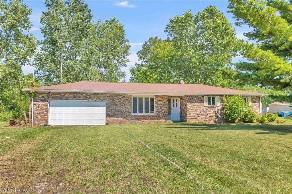 8935 Oberlin Road, Elyria, OH 44035