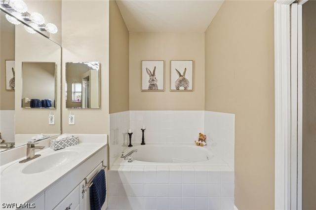 7887 Sanctuary CIR 2, Naples, FL 34104