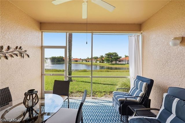 7887 Sanctuary CIR 2, Naples, FL 34104
