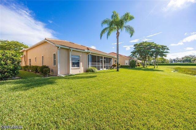 7887 Sanctuary CIR 2, Naples, FL 34104
