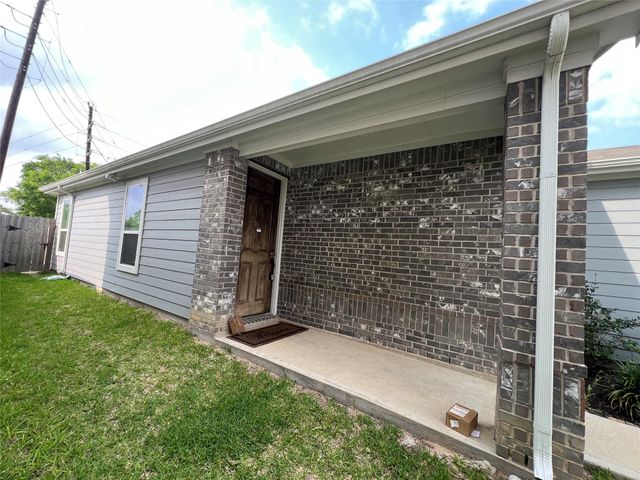 6155 Topaz Pines Trail, Humble, TX 77338