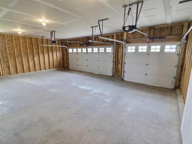 104 W 2nd Street, Friesland, WI 53935