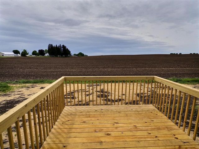 104 W 2nd Street, Friesland, WI 53935