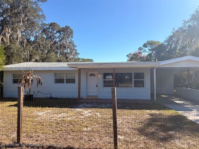 4018 Lakewood Road, Sebring, FL 33875