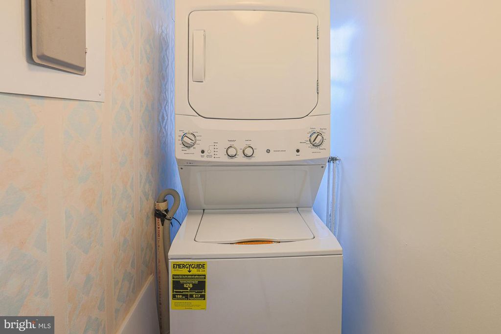 Image 25 of property listing at 6701 PARK HEIGHTS AVE #3C, Baltimore, MD 21215