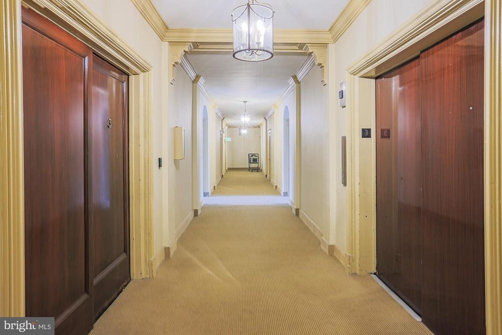 Image 3 of property listing at 6701 PARK HEIGHTS AVE #3C, Baltimore, MD 21215