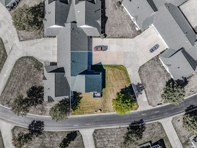 4908 W Churchill Court, Muncie, IN 47304