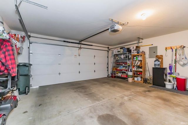 4908 W Churchill Court, Muncie, IN 47304