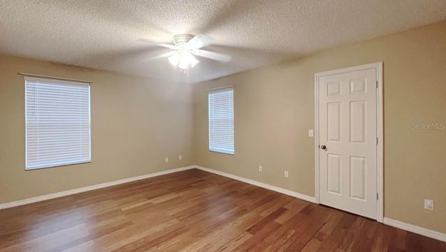 831 HORSESHOE FALLS DRIVE, Orlando, FL 32828