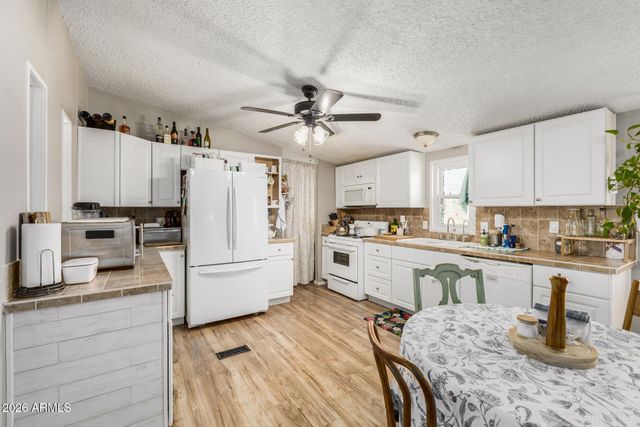 2120 E Bluefield Avenue 144, Phoenix, AZ 85022