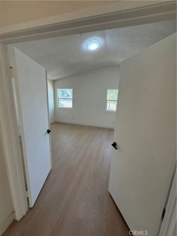 172 E Manchester, San Bernardino, CA 92408