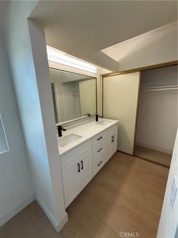 172 E Manchester, San Bernardino, CA 92408