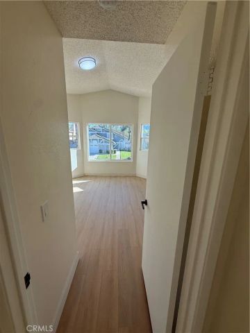 172 E Manchester, San Bernardino, CA 92408