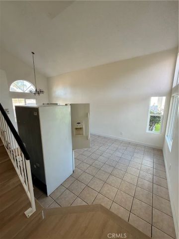 172 E Manchester, San Bernardino, CA 92408