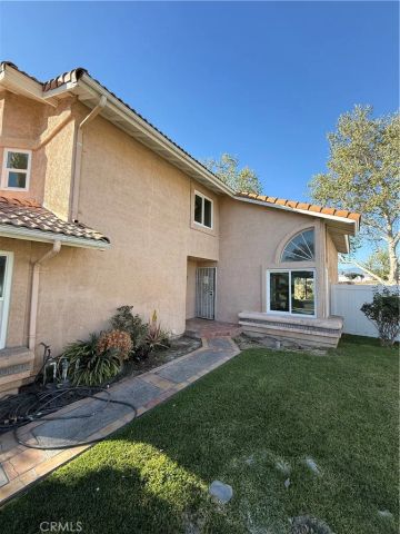 172 E Manchester, San Bernardino, CA 92408