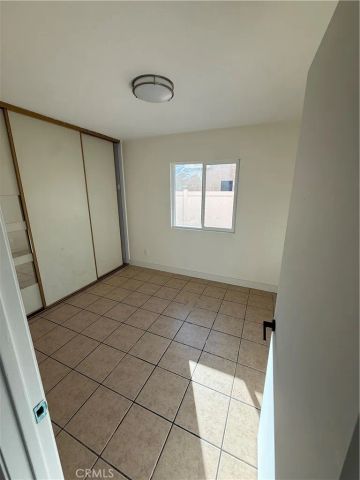 172 E Manchester, San Bernardino, CA 92408