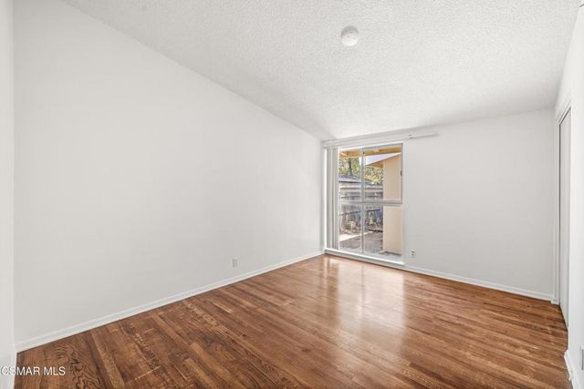 17425 Stare Street, Northridge, CA 91325