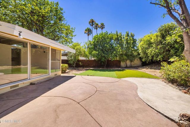 17425 Stare Street, Northridge, CA 91325