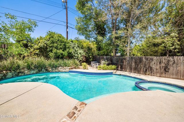 17425 Stare Street, Northridge, CA 91325