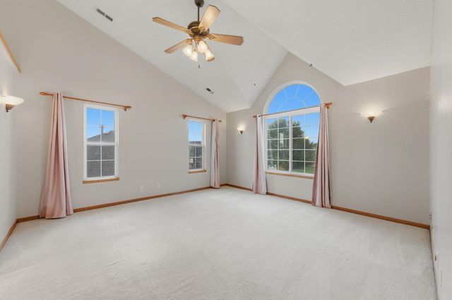 1814 S Goebel St, Wichita, KS 67207