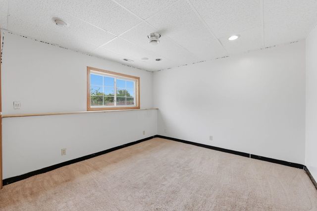 1814 S Goebel St, Wichita, KS 67207