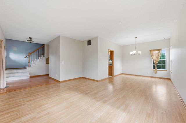 1814 S Goebel St, Wichita, KS 67207