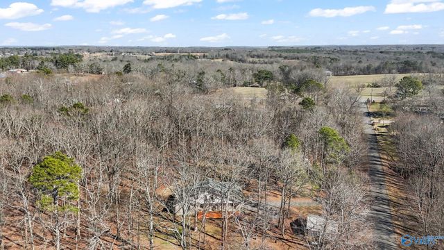 67 Cascade Creek, Somerville, AL 35670