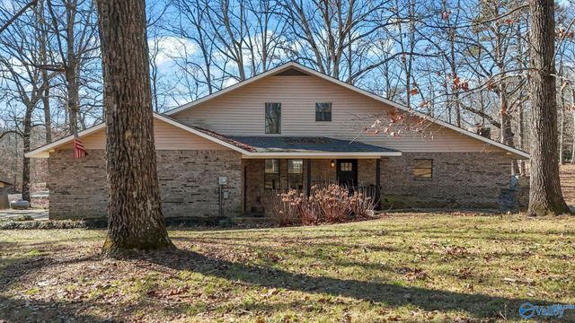 67 Cascade Creek, Somerville, AL 35670
