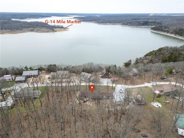 556 1291st Road, Clinton, MO 64735