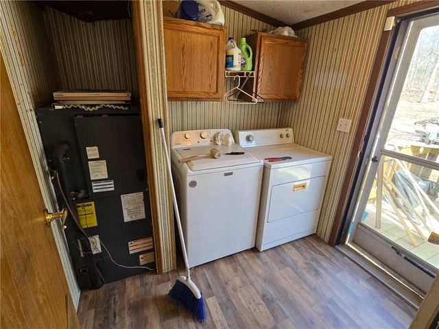 556 1291st Road, Clinton, MO 64735