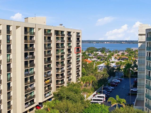 690 ISLAND WAY 810, Clearwater Beach, FL 33767