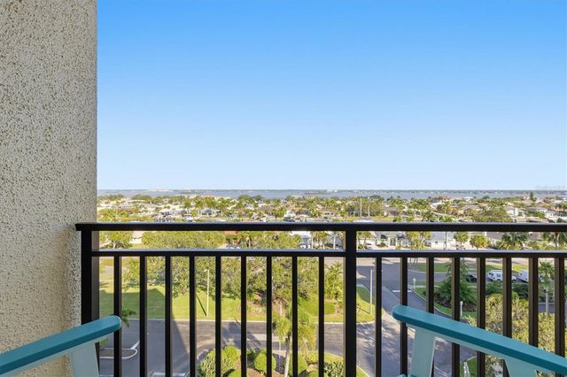 690 ISLAND WAY 810, Clearwater Beach, FL 33767