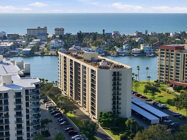 690 ISLAND WAY 810, Clearwater Beach, FL 33767