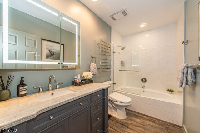 523 Trinity Pl, Westfield Town, NJ 07090