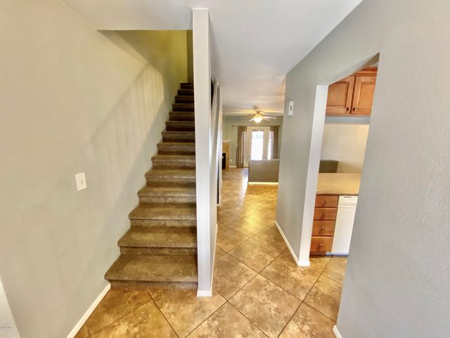 1961 N HARTFORD Street 1061, Chandler, AZ 85225