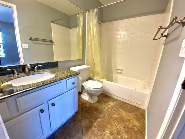 1961 N HARTFORD Street 1061, Chandler, AZ 85225