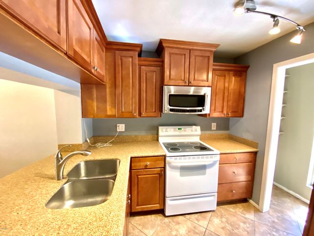 1961 N HARTFORD Street 1061, Chandler, AZ 85225