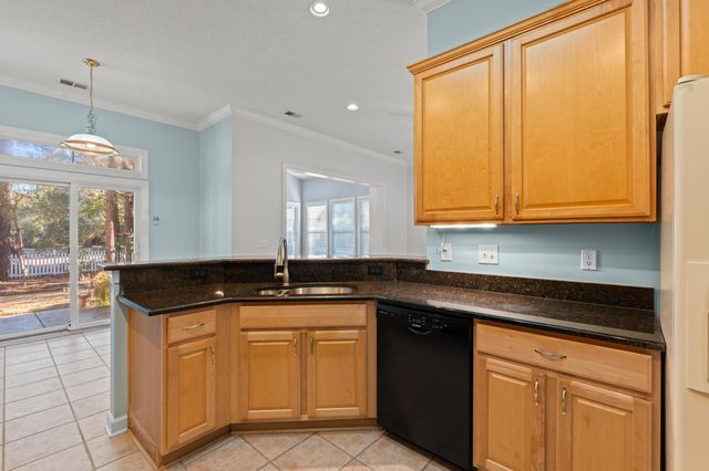 80 Camden Circle, Pawleys Island, SC 29585