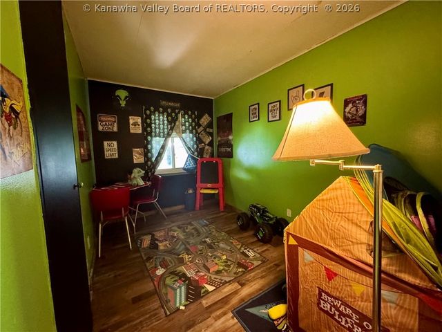 212 Monterey Drive, St Albans, WV 25177